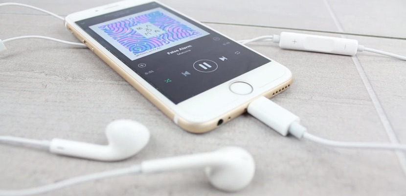 EarPods-Lightning